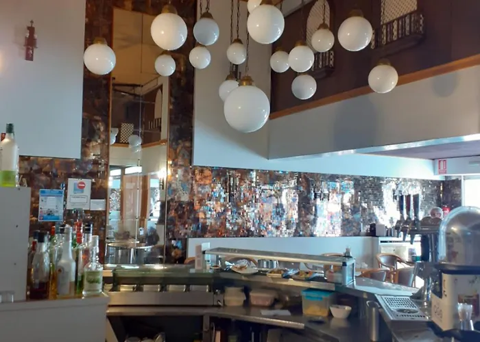 Hostal Lujuan