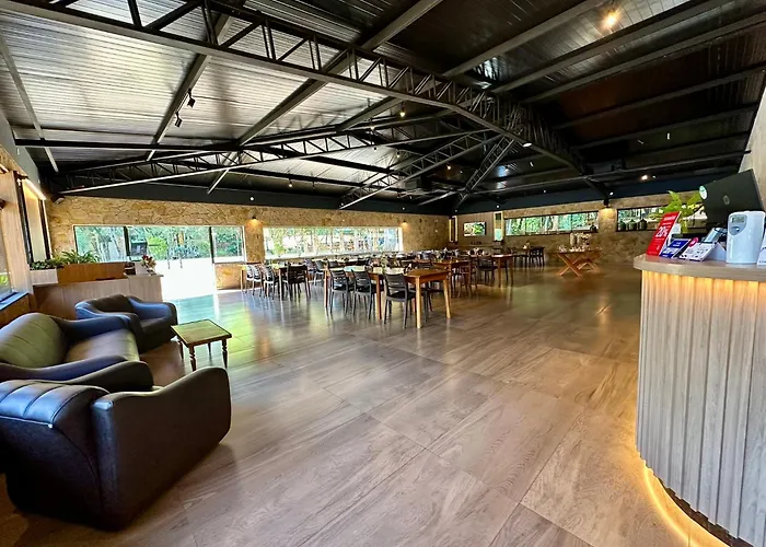Parque Hotel Manantial