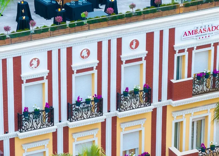 Ambasador Hotel