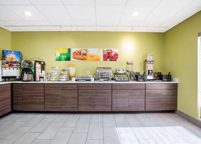 Quality Inn & Suites Arnold - St Louis