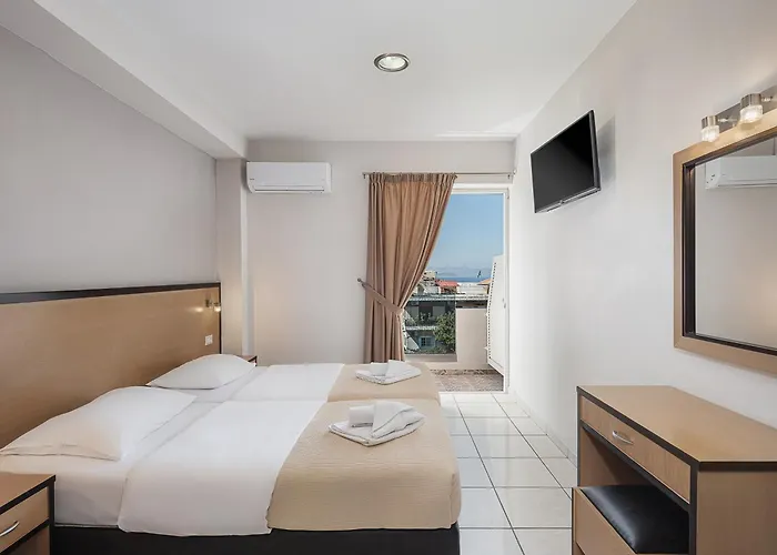 Theofilos City Hotel