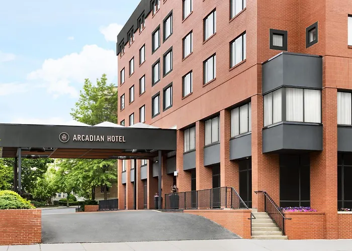 Arcadian Hotel (Adults Only)