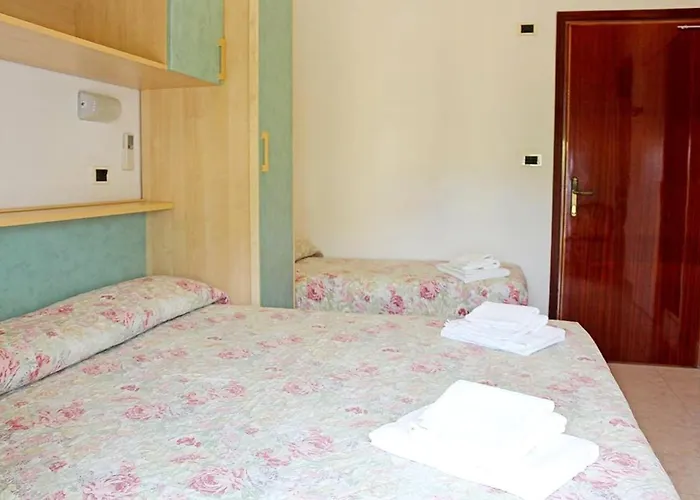 Azzurro Beach Hotel Igea Marina