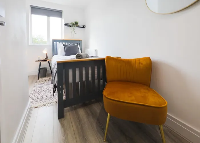 Workstay Albert Road - Contractor & Work Stays