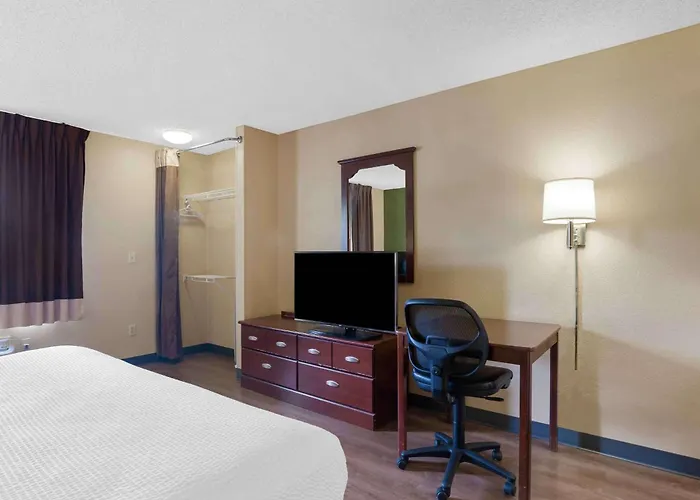 Extended Stay America Select Suites - Atlanta - Cumberland Mall