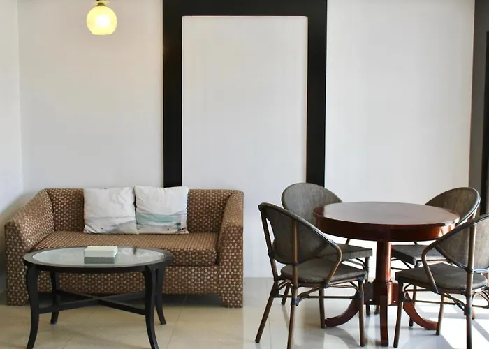 S2 Hotel Bangsaen