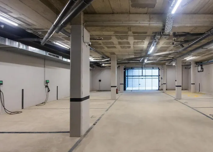 Fels Apartments