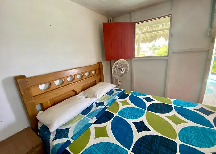 Hostal Doña Aura