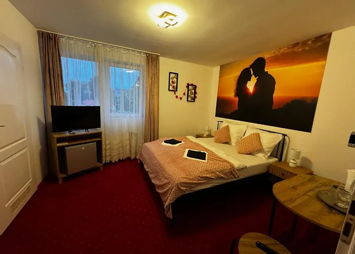 Dw Butik Hotel 300M Od Plazy
