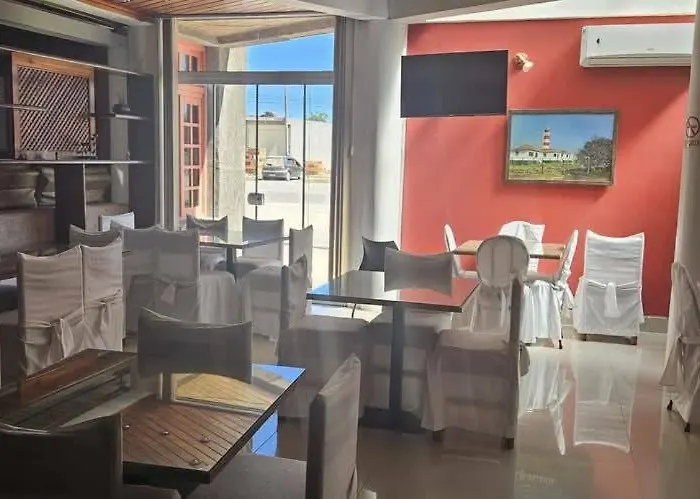 Turis Firper Hotel
