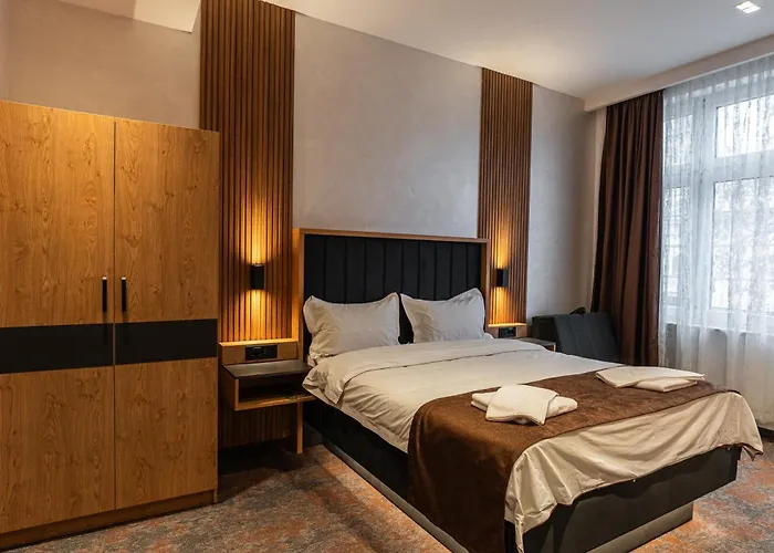 Hotel Astral