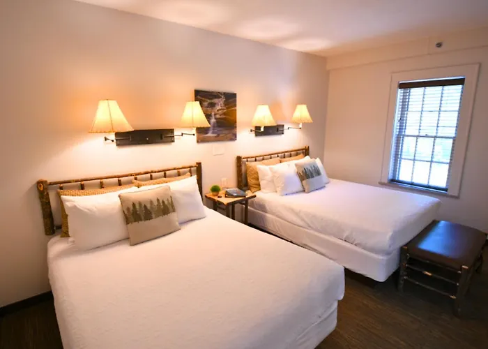 Turkey Run Inn & Cabins