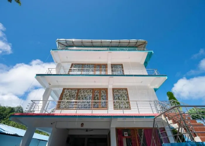 Anibesh Hotel