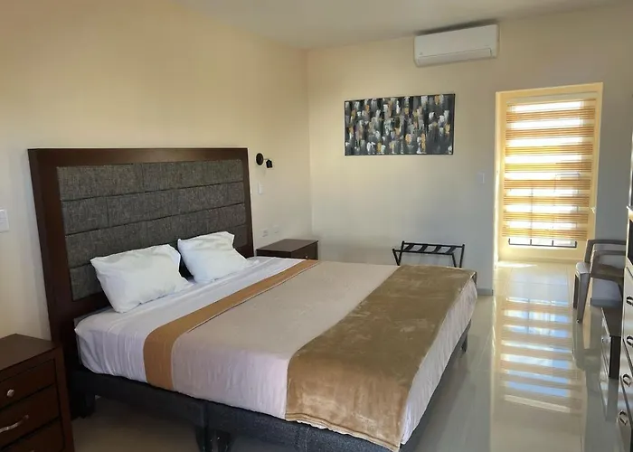 Hotel Vistas Juventud