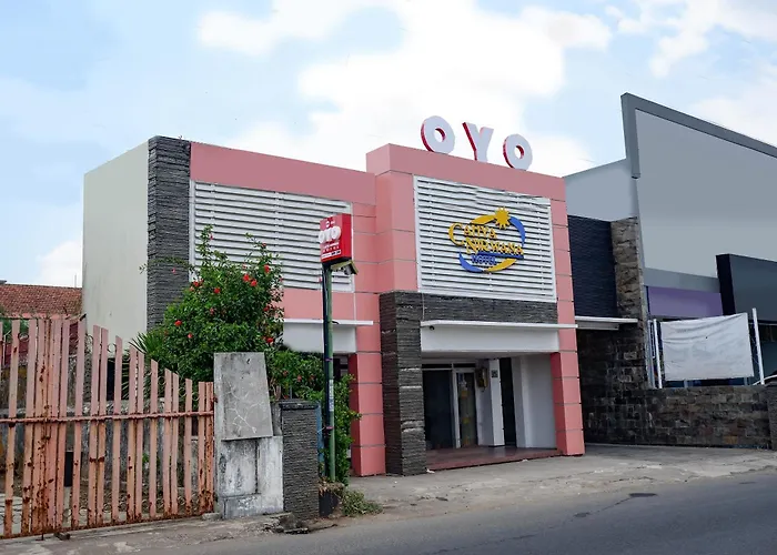 Oyo 1843 Cahya Nirwana