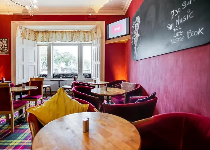 Oyo Glenpark Hotel, Ayr Central
