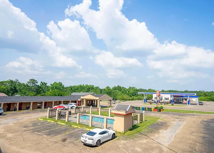 Oyo Hotel Opp Al, Floral Hwy
