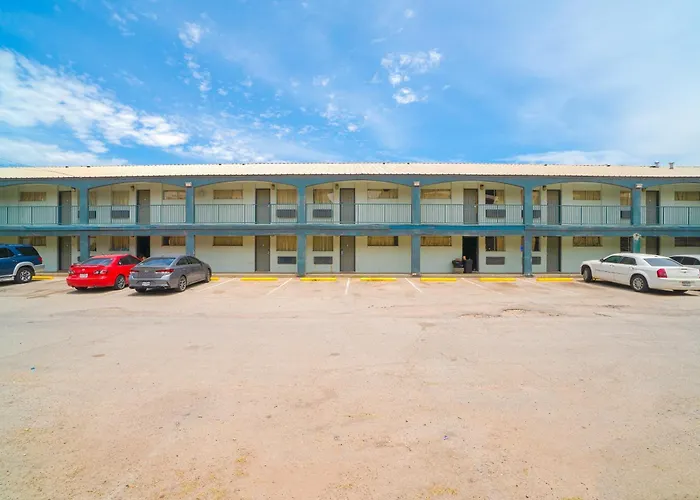 Oyo Hotel Midland