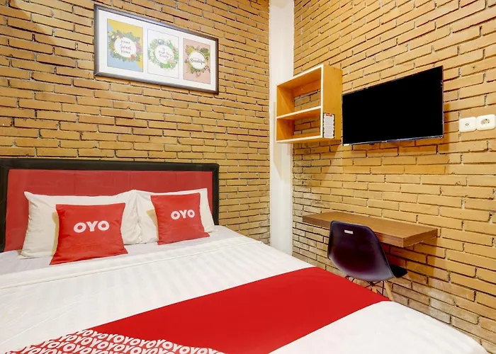 Hotel O D Kost In Kandri Semarang