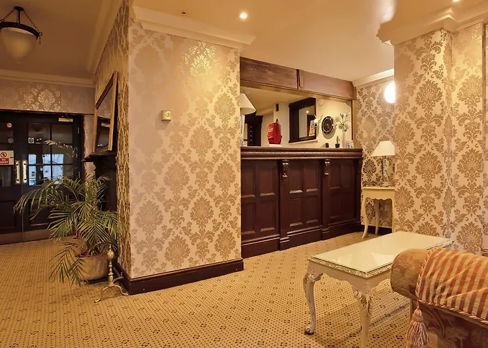Great White Horse Hotel