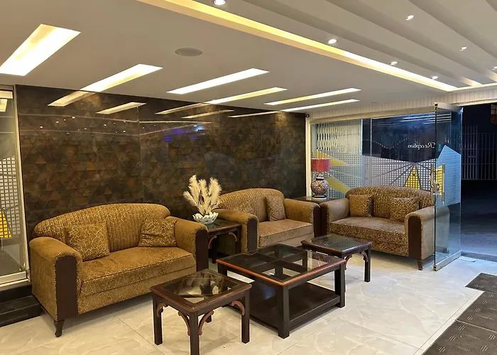 Hotel Summer Palace Murree