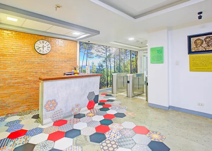 Townhouse College Residences In University Belt, Metro Manila