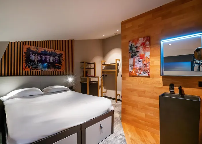 Hotel By Reboul - Boutique Hotel - Port De Cassis