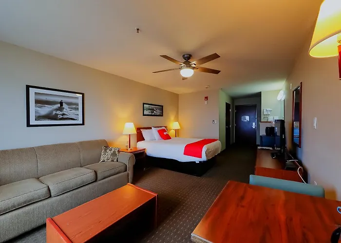 Siletz Bay Beachfront Hotel By Oyo Lincoln City