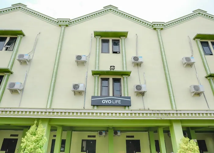 Oyo Life 2508 Alba Suites Homestay Syariah