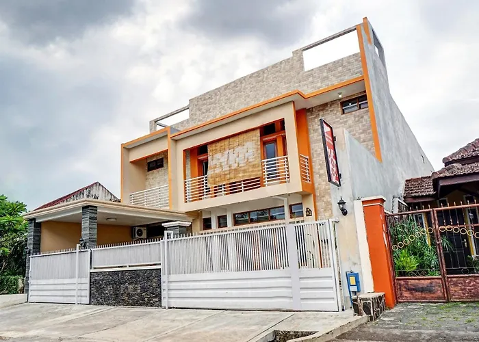 Hotel O Avisha Guest House Syariah