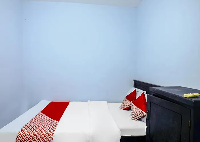 Oyo 90863 Omah Kost Syariah