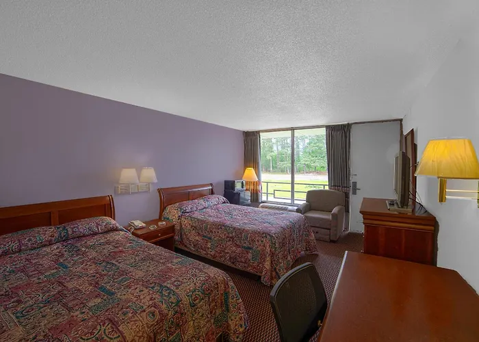 Masters Inn Selma Smithfield I-95 By Oyo