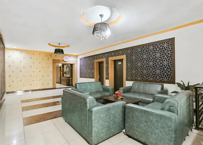 Collection O 93163 Hotel Grand Kartika