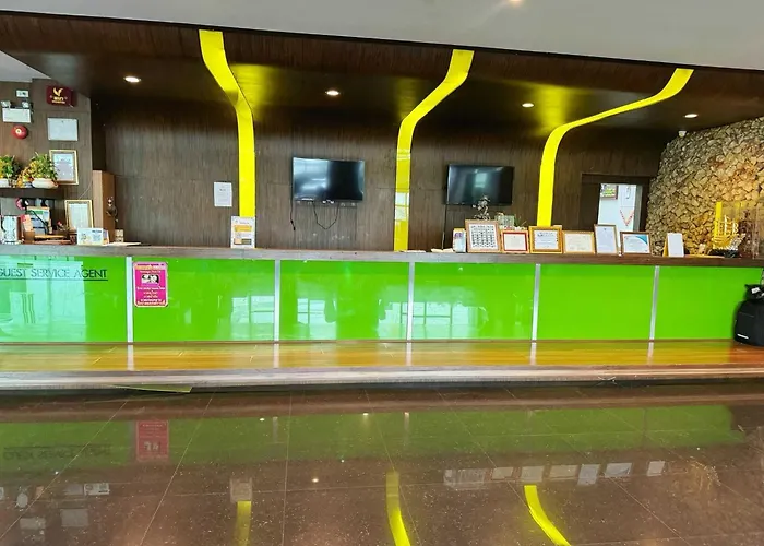 Capital O 75514 Vasidtee City Hotel