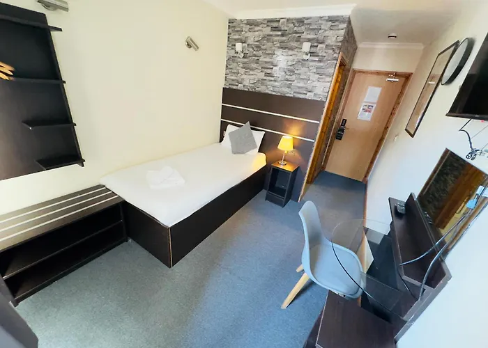 Epsilon Hotel
