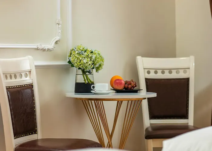 Tunger Premium Hotel & Travel