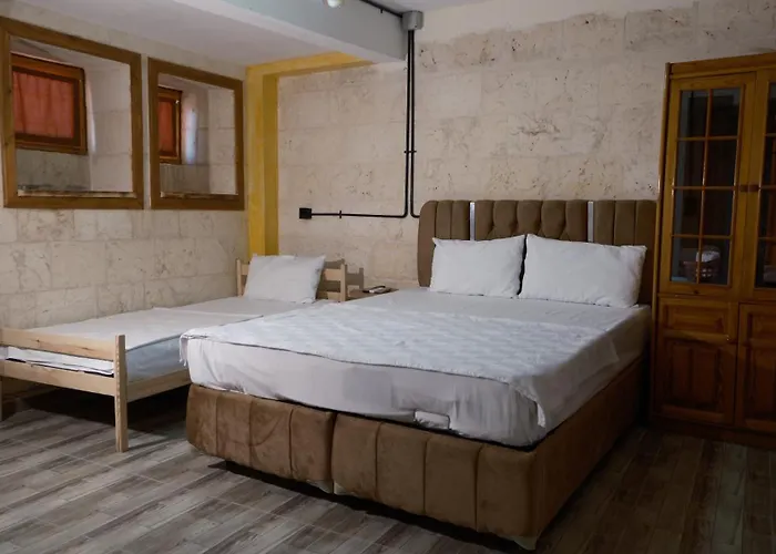 Ruken Hanim Konagi