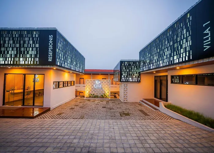 Elge Hotel And Villa Sarangan