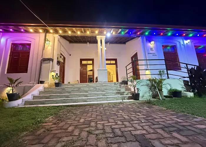 Peninsula Hotel