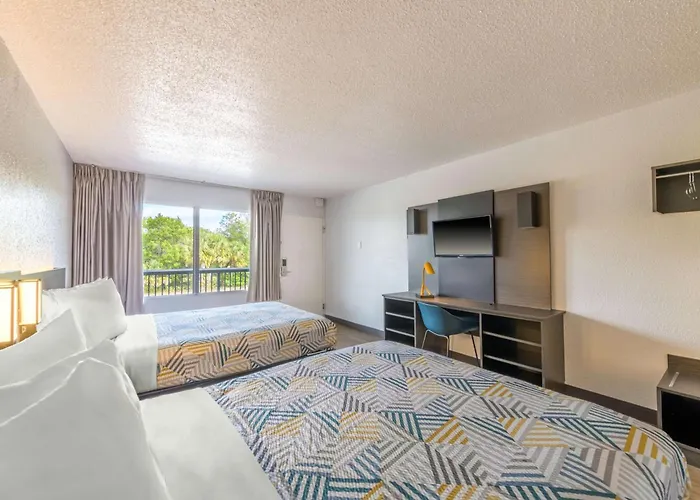 Motel 6-Spring Hill, Fl - Weeki Wachee