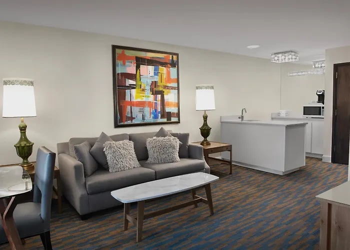 Ashland Hills Hotel & Suites