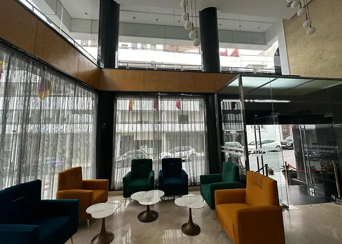 Hotel La Capitale