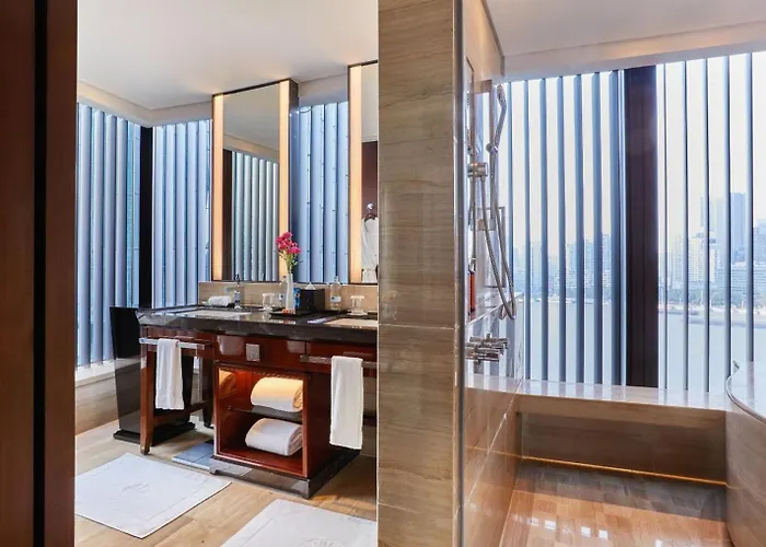 Mandarin Oriental Pudong, Shanghai