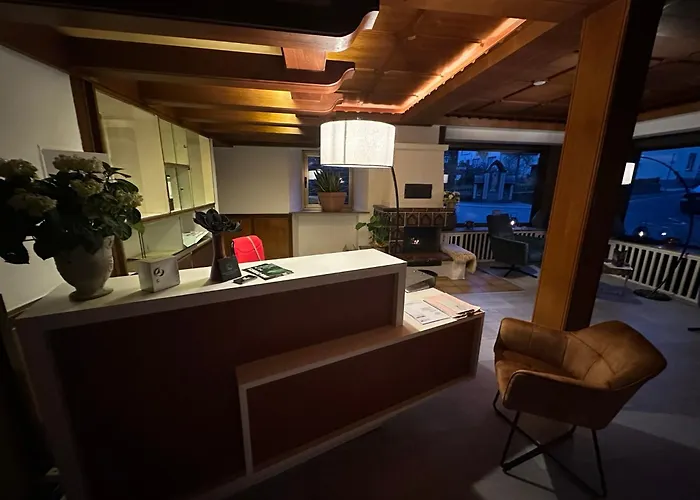 Mike'S Mosel Lodge