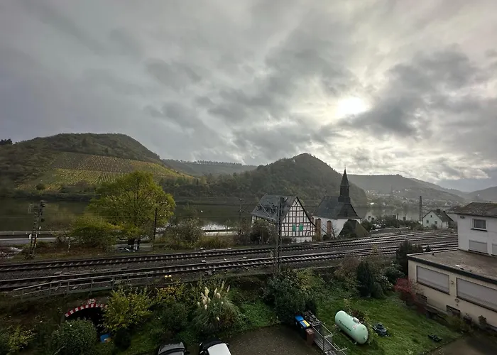 Mike'S Mosel Lodge