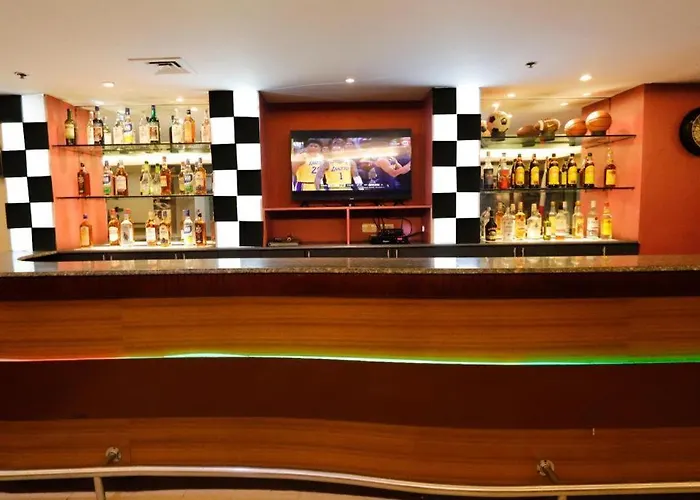 Eurotel Las Pinas Hotel