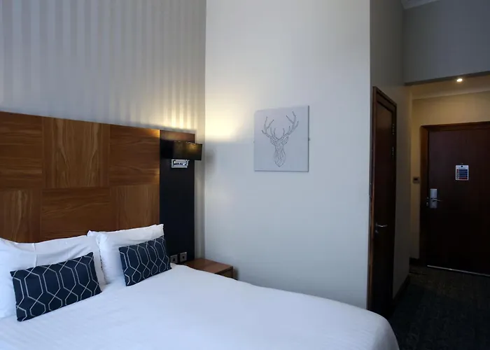 Acorn Hotel