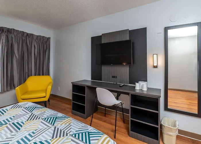 Motel 6-Branford, Ct - New Haven