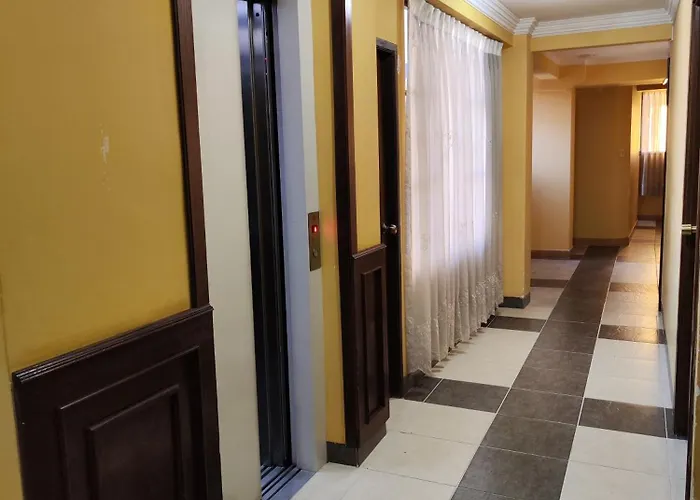 Hotel Benelux