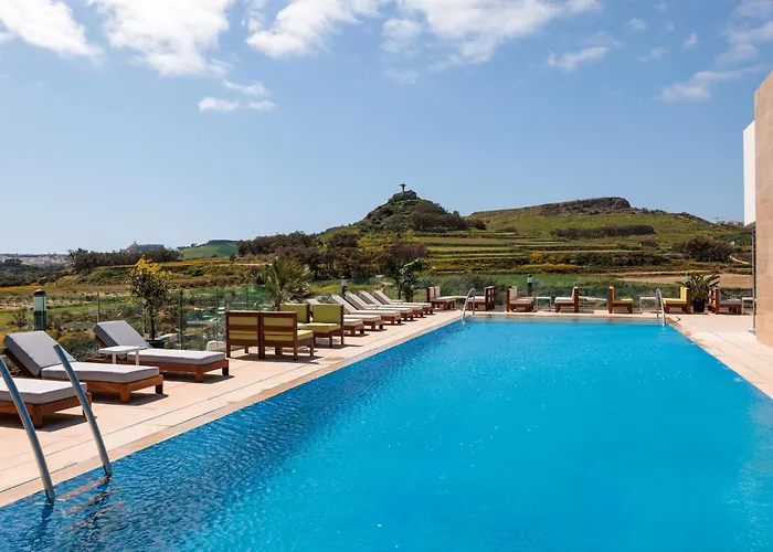 Reef Hotel & Spa
